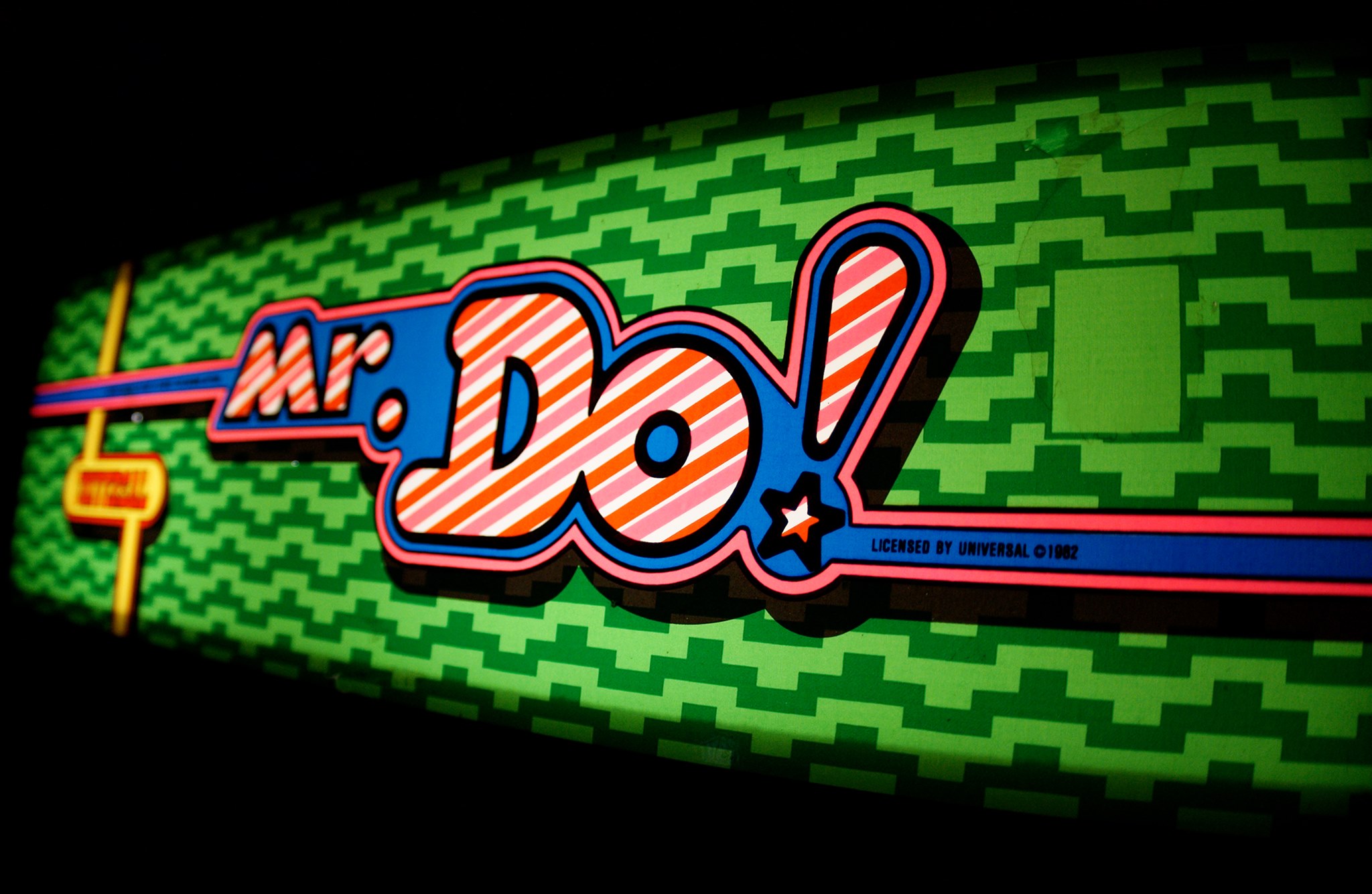 Old Dead Tree arcade pics